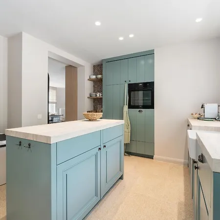 Manouchka - In Alle Luxe Aan Zee Holiday home